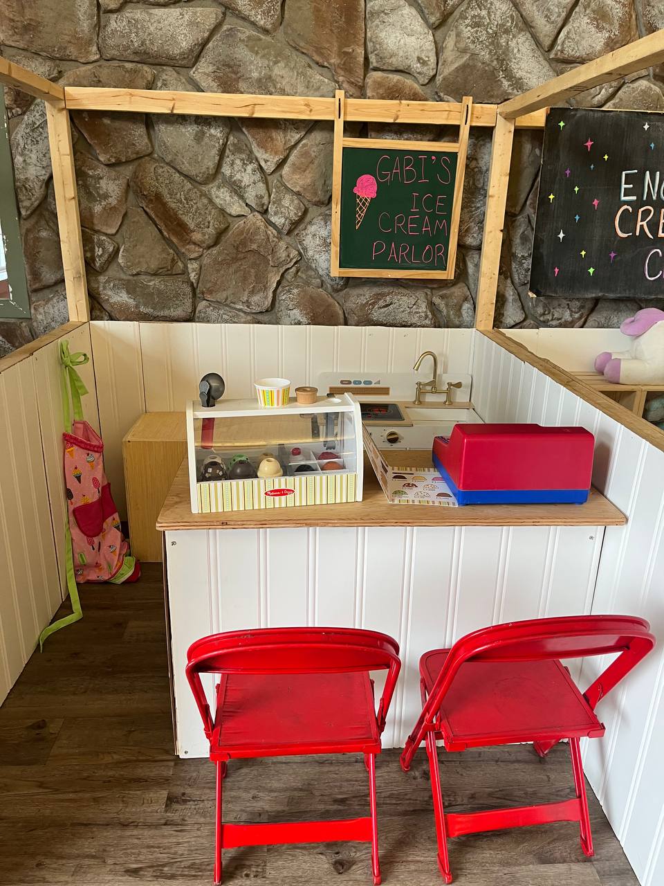 Toddler-friendly ice cream parlor for imaginative play